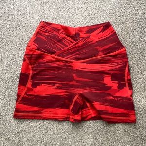 Alphalete crossover biker shorts